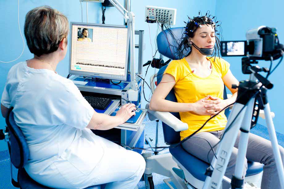 electro psychologist in nashik | pediatric psychiatrist in nashik